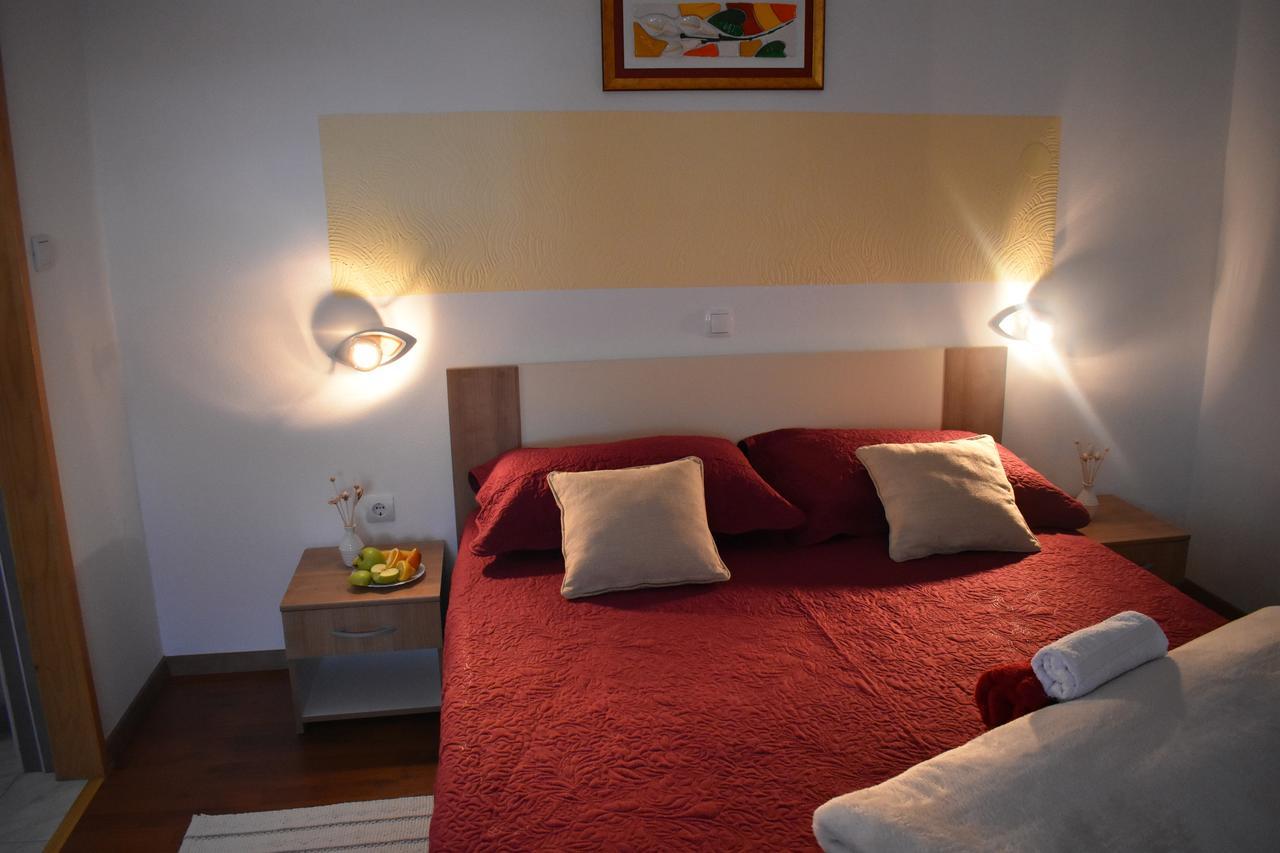 Guesthouse Samolov Vrhovine Dış mekan fotoğraf